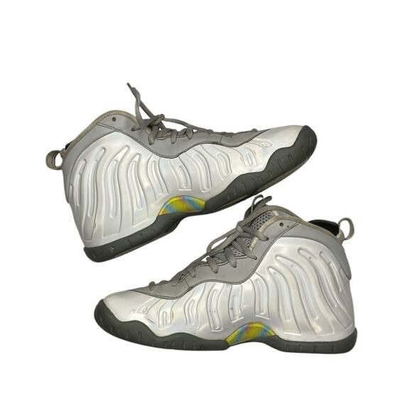 Nike Little Posite One GS 'Rainbow Pixel' Sneakers Size 5 - Picture 2 of 5